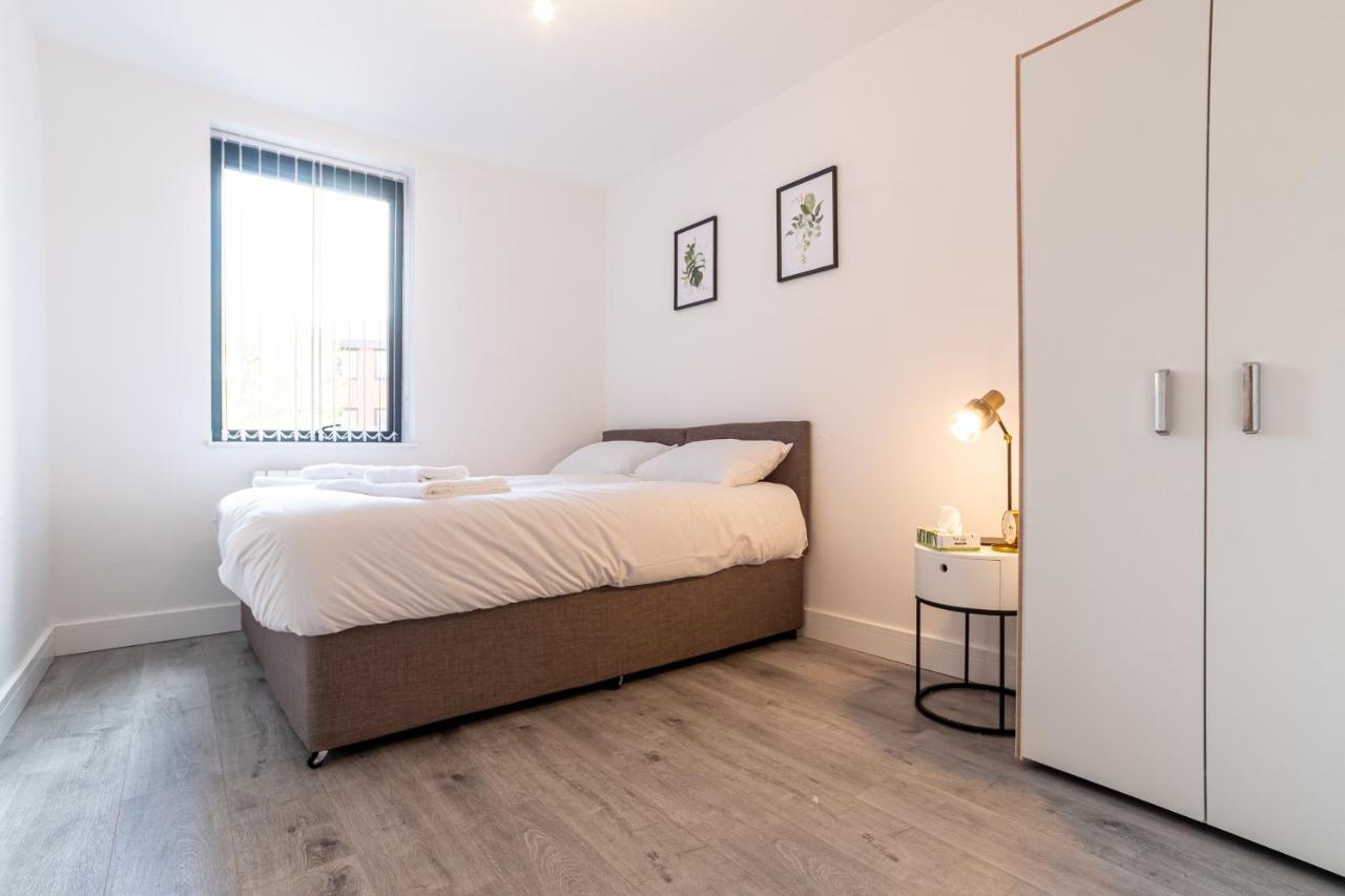 Copenhagen Court Apartments Basingstoke Bagian luar foto