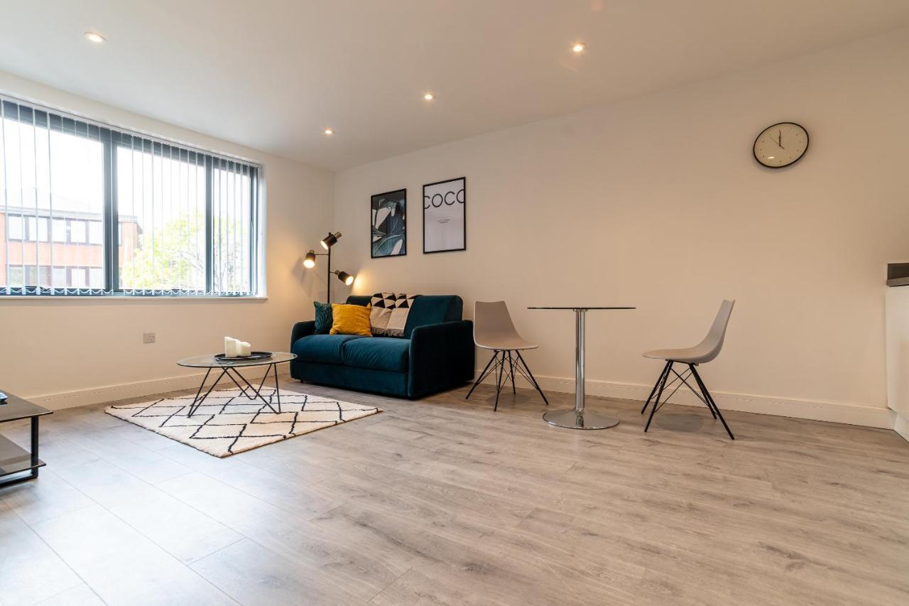 Copenhagen Court Apartments Basingstoke Bagian luar foto
