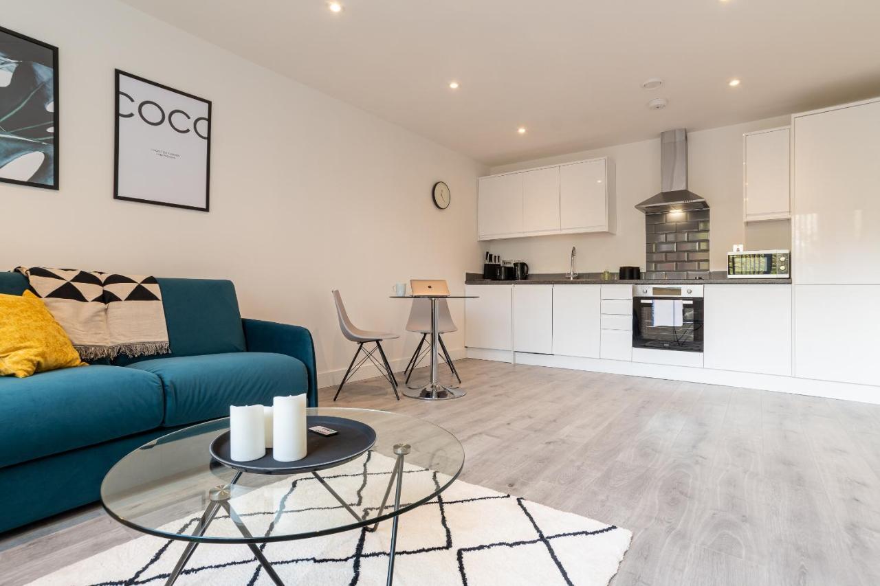 Copenhagen Court Apartments Basingstoke Bagian luar foto