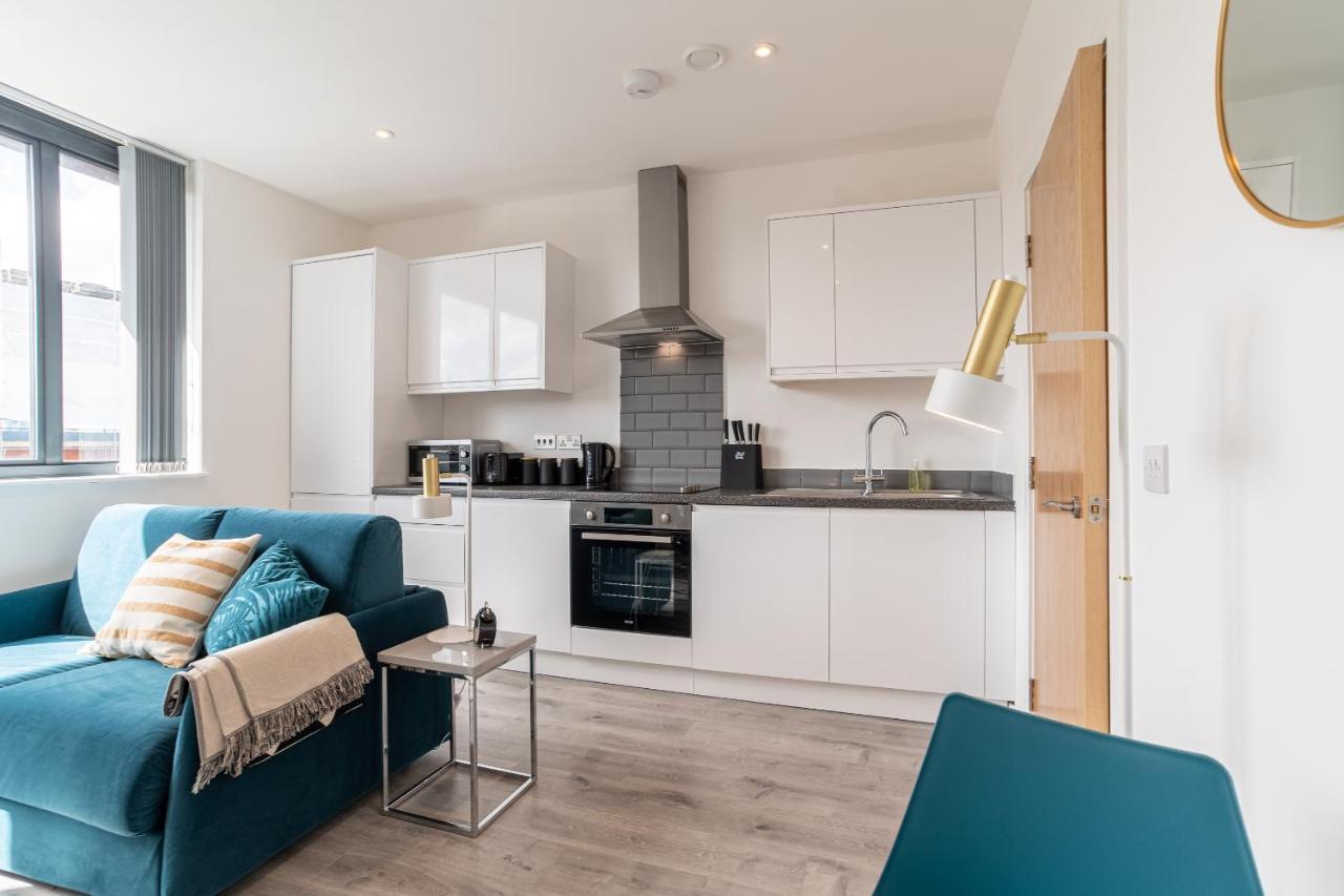 Copenhagen Court Apartments Basingstoke Bagian luar foto