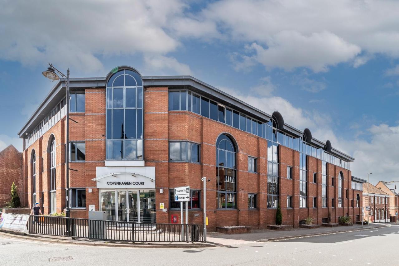 Copenhagen Court Apartments Basingstoke Bagian luar foto