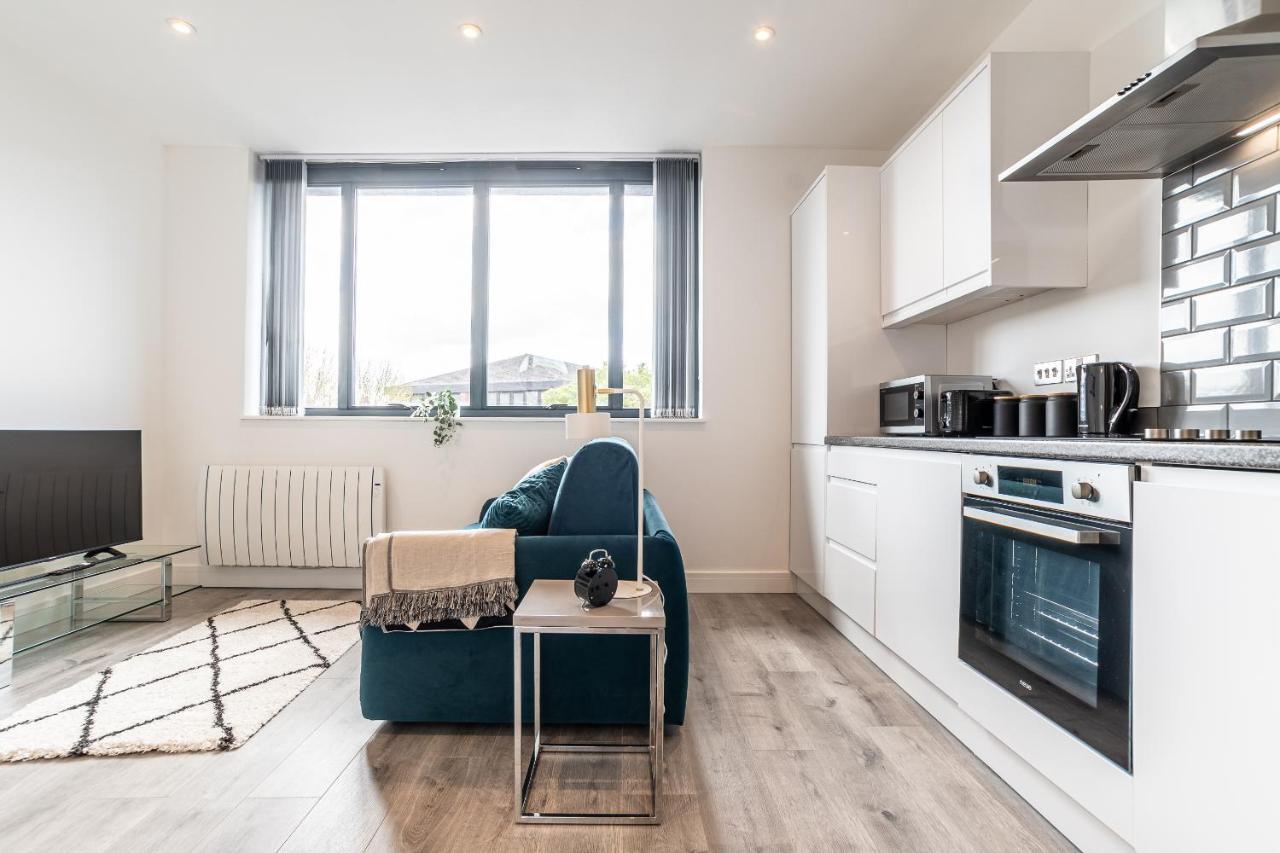 Copenhagen Court Apartments Basingstoke Bagian luar foto