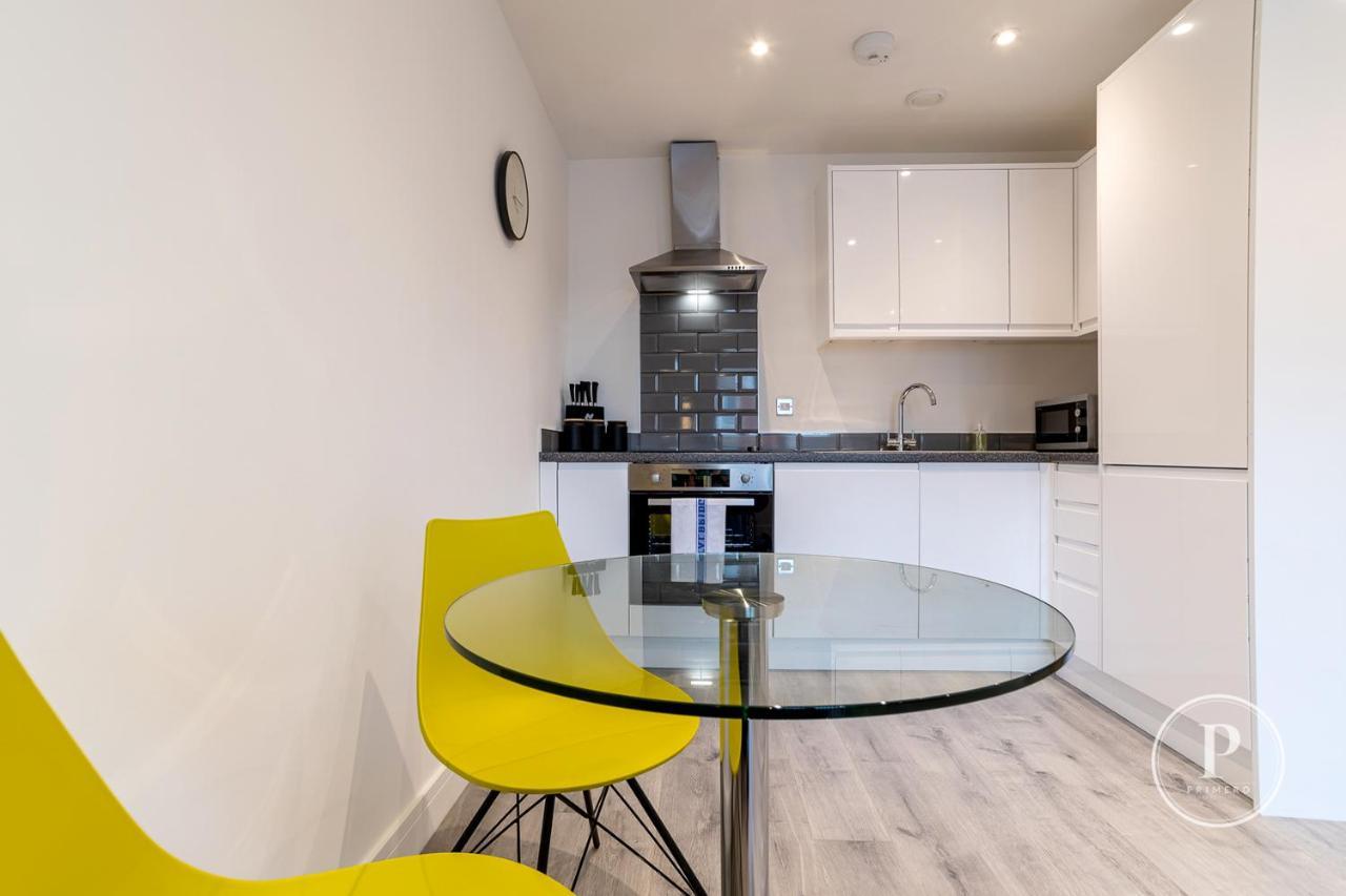 Copenhagen Court Apartments Basingstoke Bagian luar foto