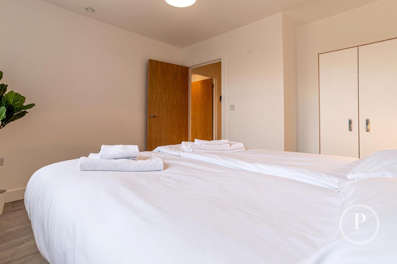 Copenhagen Court Apartments Basingstoke Bagian luar foto