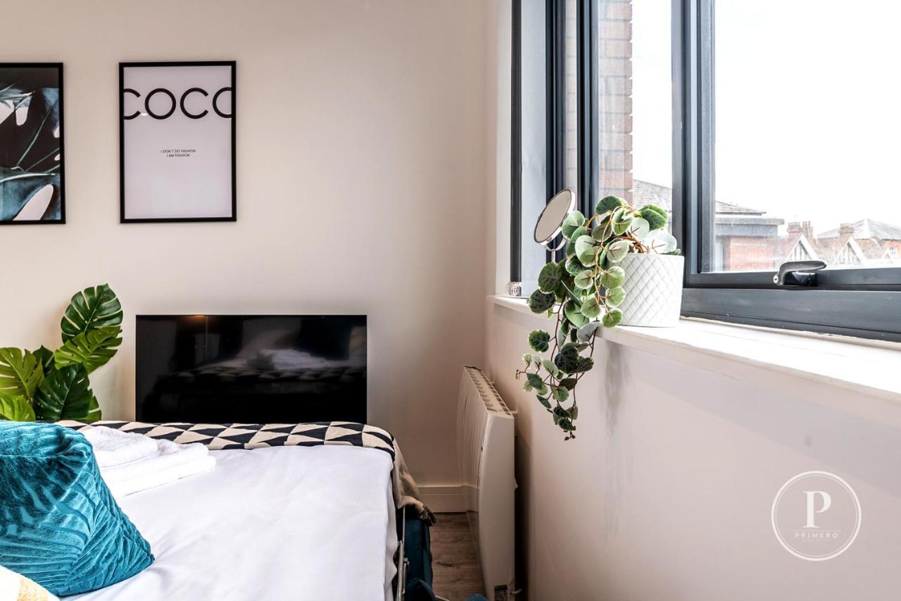 Copenhagen Court Apartments Basingstoke Bagian luar foto