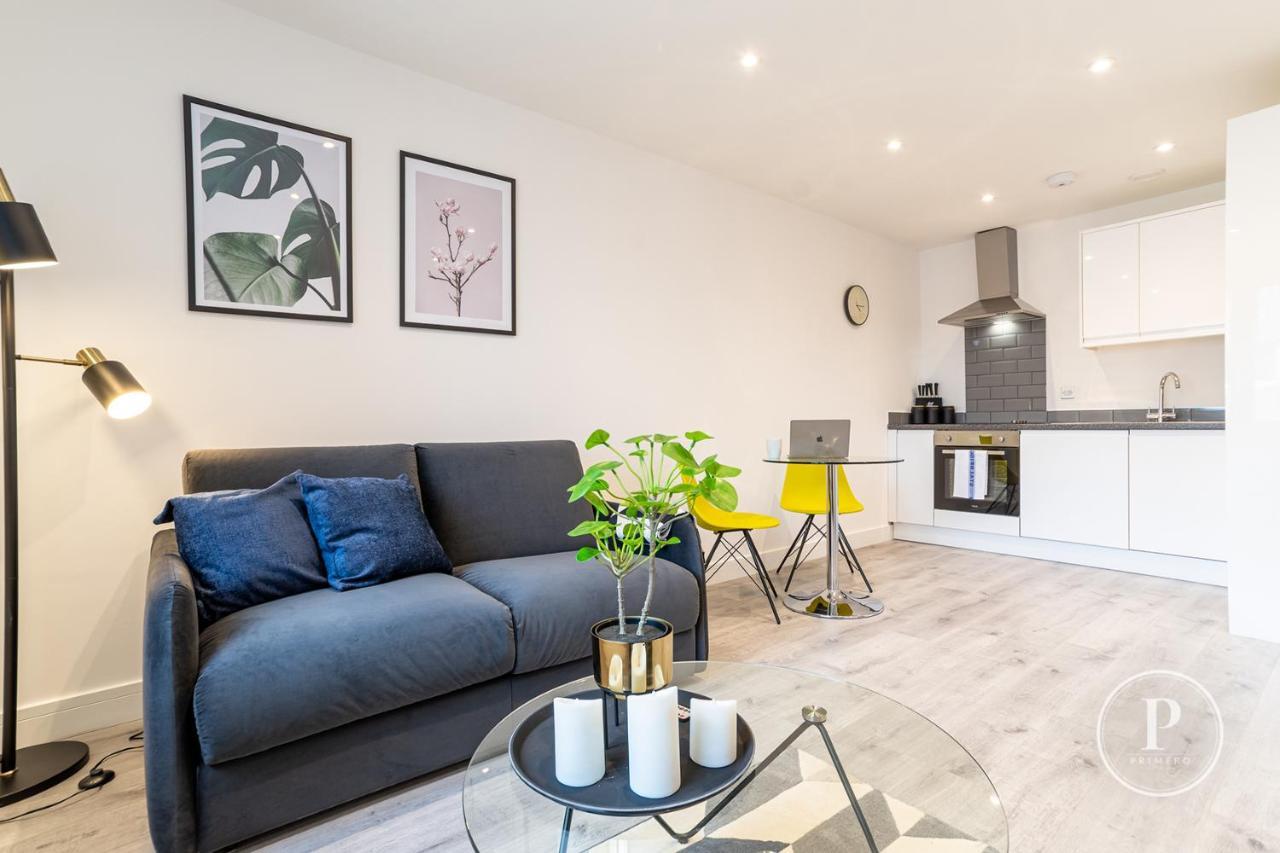 Copenhagen Court Apartments Basingstoke Bagian luar foto