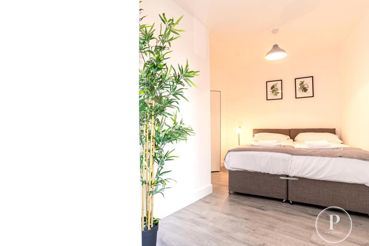 Copenhagen Court Apartments Basingstoke Bagian luar foto